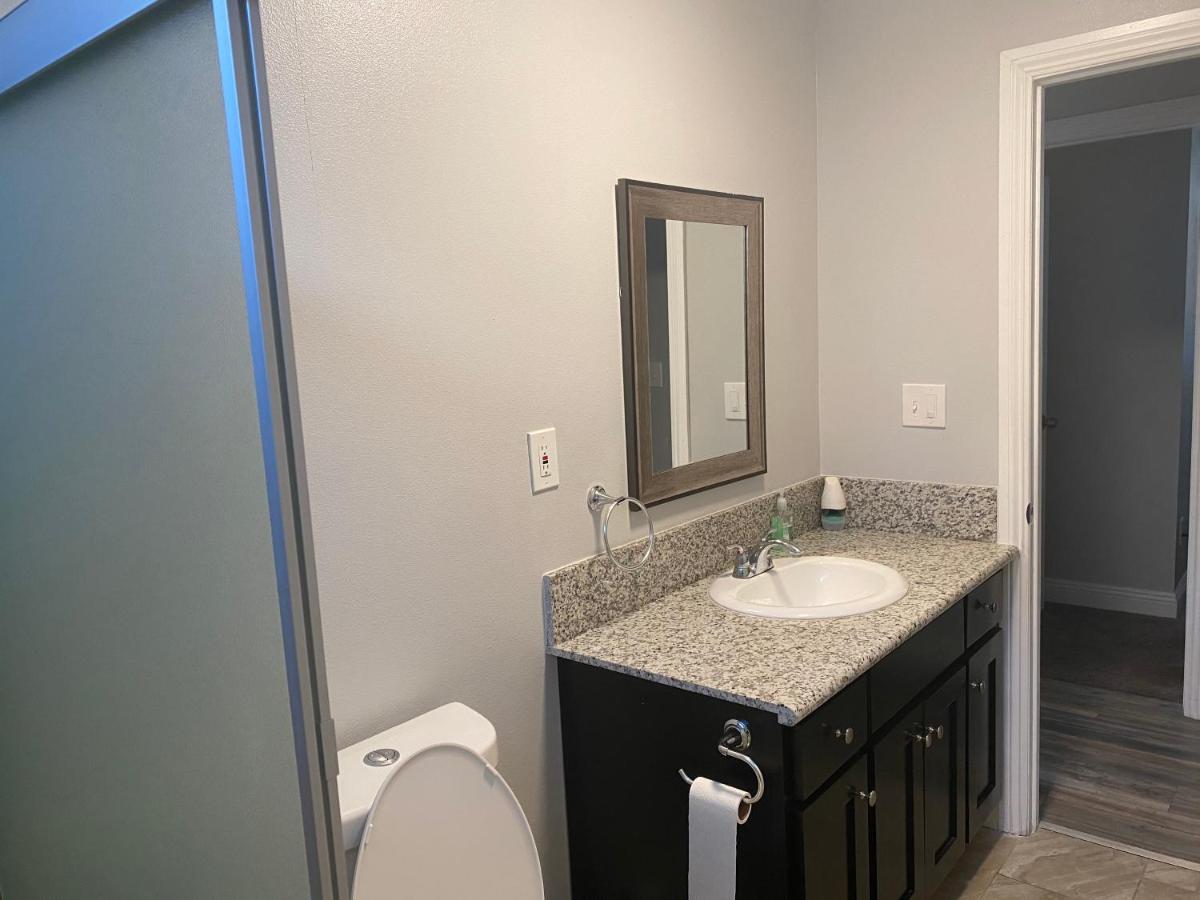 Hospedagem domiciliar Private Long Term Bedrooms Near Usc & Sofi In Duplex *